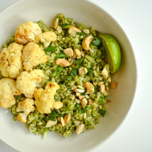 Spicy Green Rice with Cauliflower and Basbaas Sauce