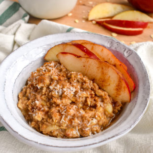 Cardamom Pear Fall Oatmeal Recipe in a Bowl